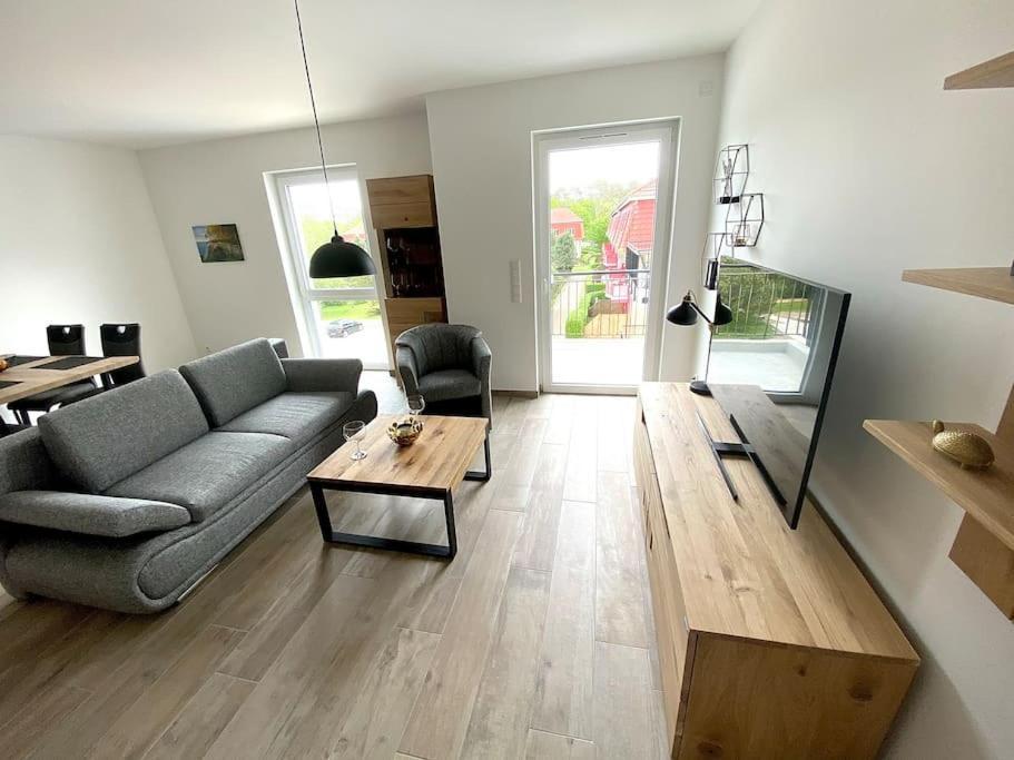 Ferienwohnung Tor Zum Meer - Neubau Mit Sauna, Fahrstuhl Und Tiefgarage Ostseebad Kühlungsborn エクステリア 写真